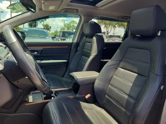 2022 Honda CR-V Touring - Photo 17