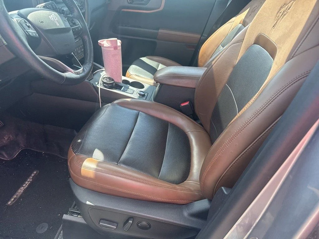 Used 2021 Silver Ford Badlands image 22