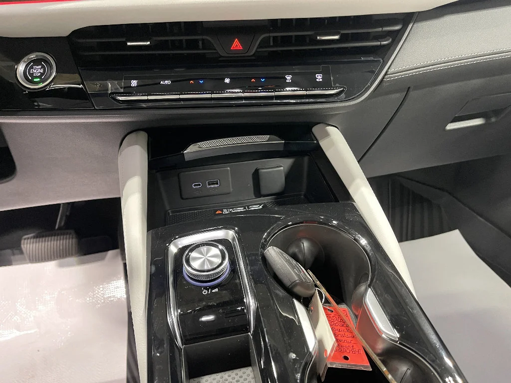 New 2026 Ebony Twilight Metallic Buick Avenir image 27