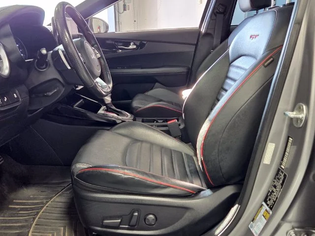 Used 2023 Gray Kia GT image 3