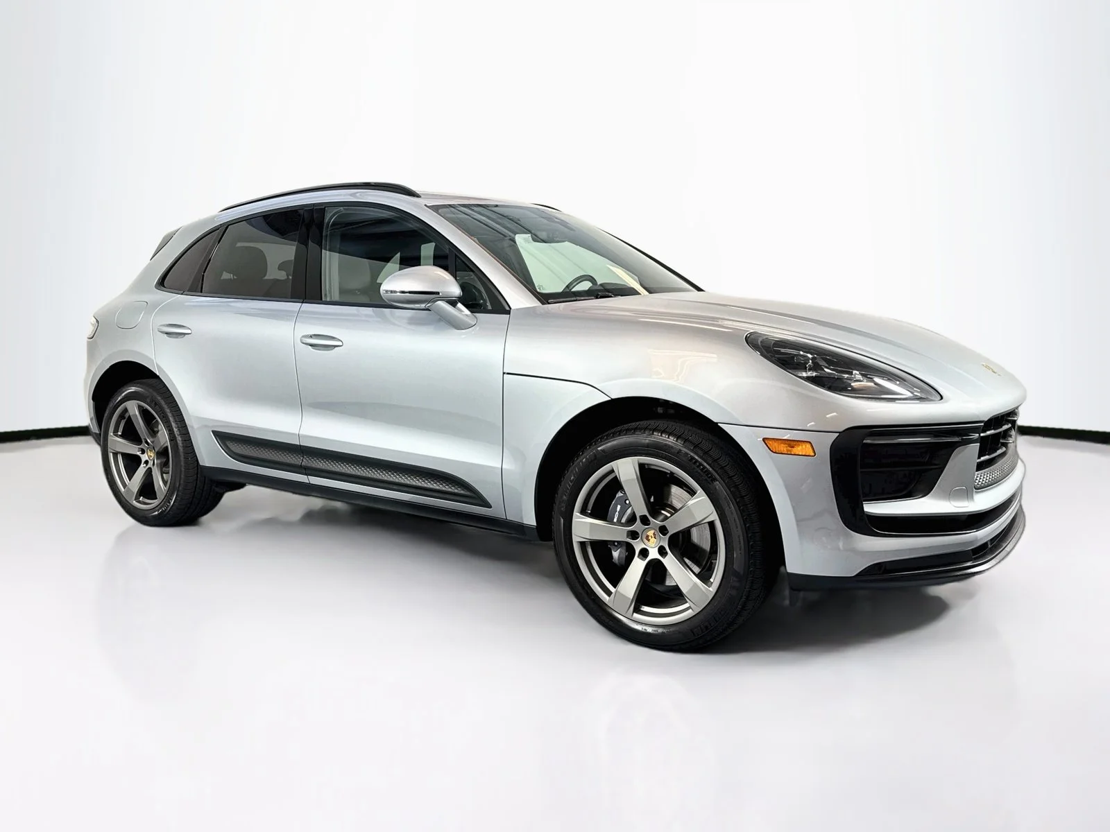 Certified Used 2025 Dolomite Silver Porsche T image 7