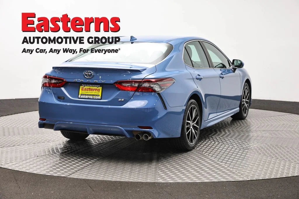 Used 2023 Blue Toyota SE image 5