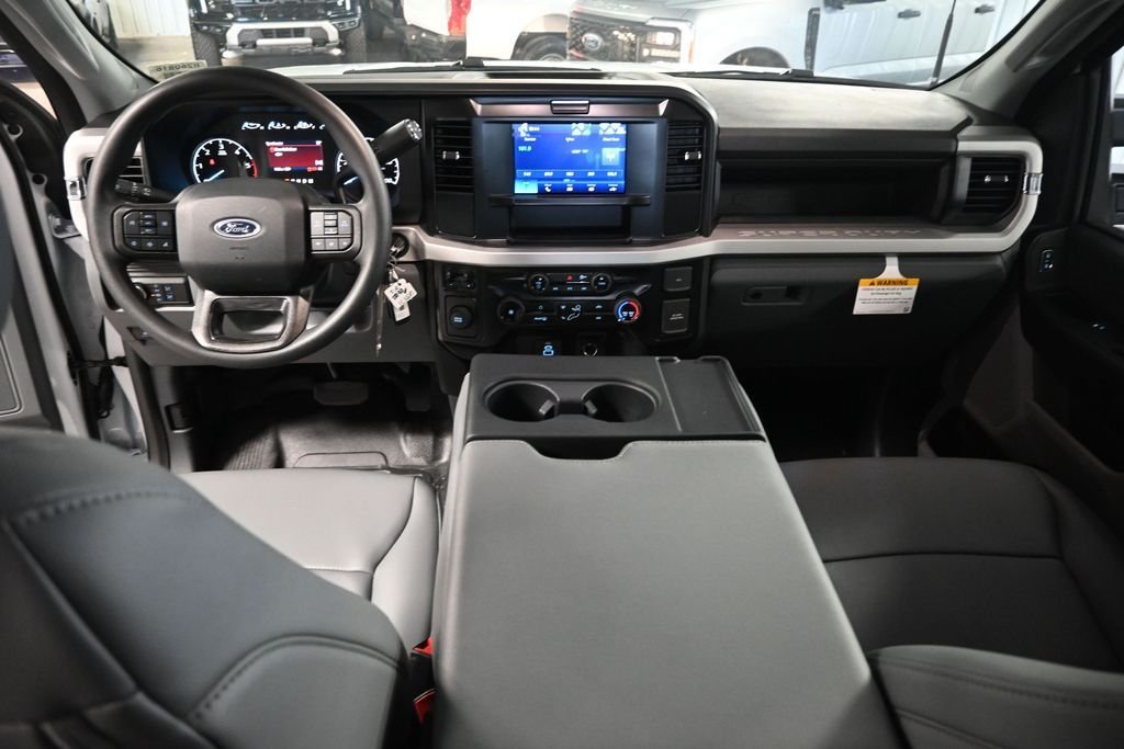 New 2026 Oxford White Ford XL image 20