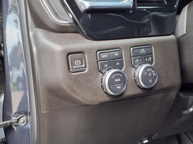 Used 2023 Titanium Rush Metallic GMC Elevation image 9