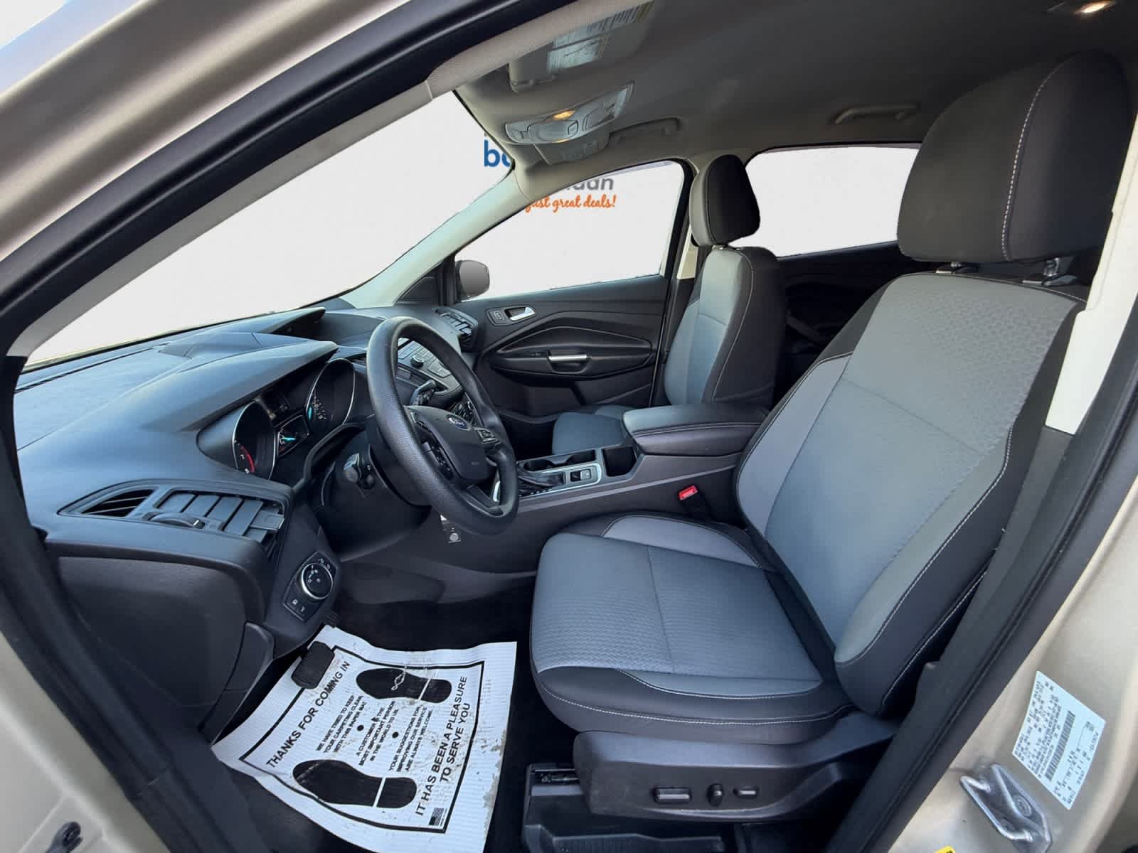 Used 2017 White Gold Ford SE image 13