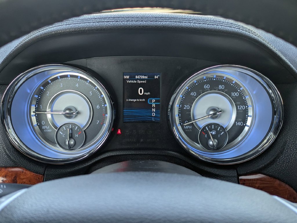 Used 2014 Blue Chrysler Base image 18
