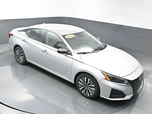 2024 Nissan Altima SV - Photo 40