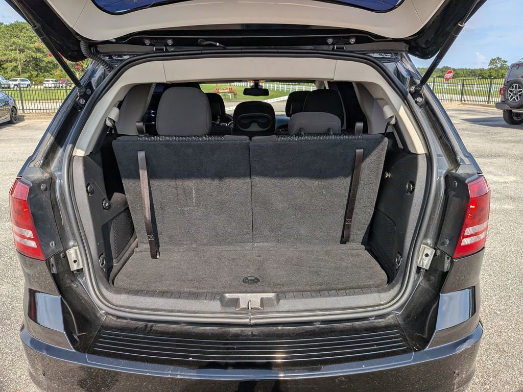 Used 2019 Black Dodge SE image 26