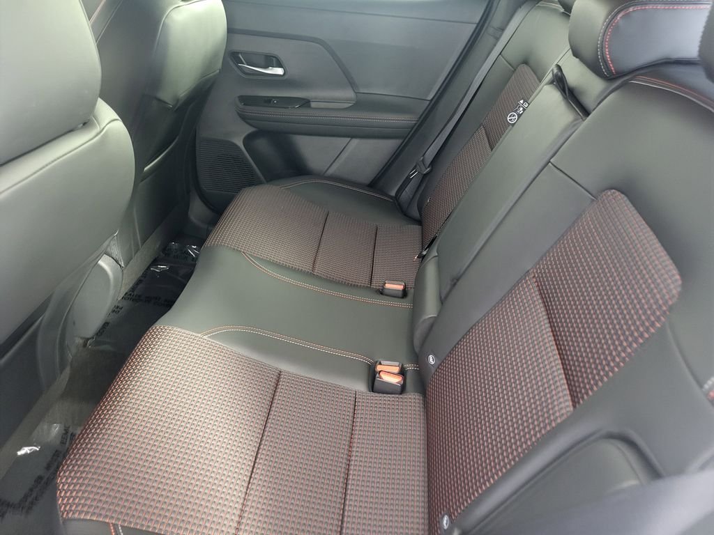 2025 Nissan Kicks SR AWD - Photo 18