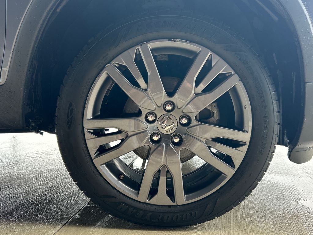 Used 2021 Gray Honda EX-L image 35