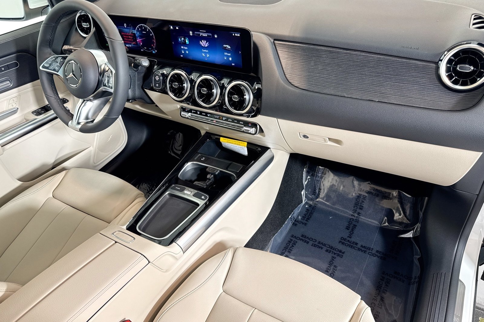 New 2026 Polar White Mercedes-Benz GLA 250 image 26