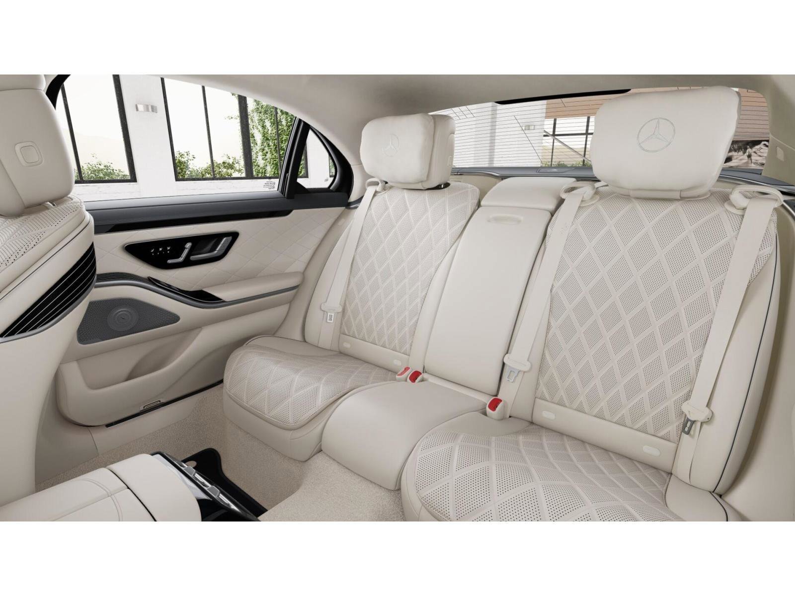 New 2026 MANUFAKTUR Mystic Blue Metallic Mercedes-Benz S 580 image 5