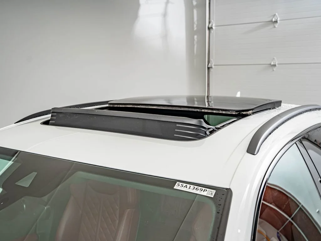Used 2023 Glacier White Audi 4.0T Prestige image 22