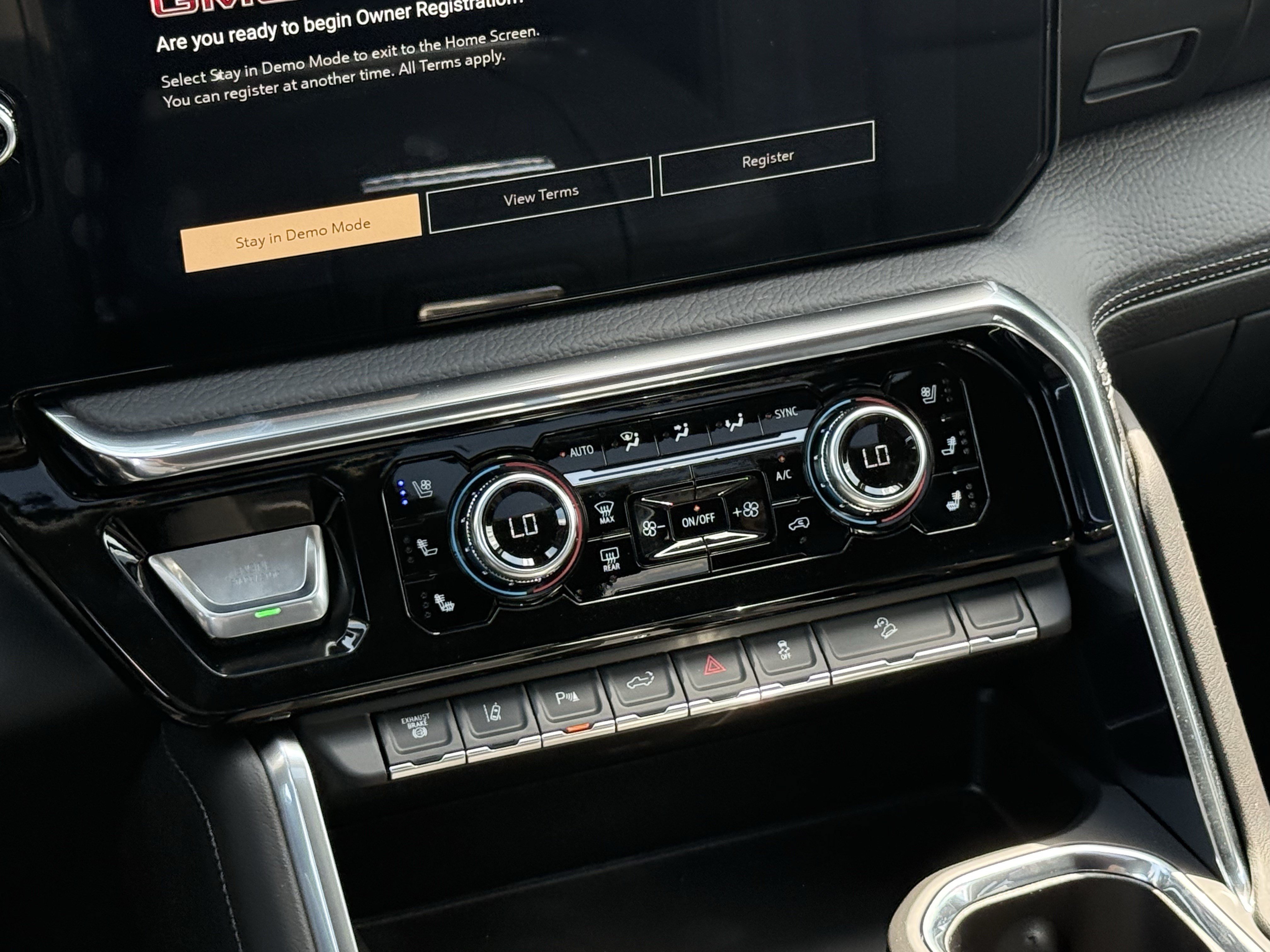 2026 GMC Sierra 2500HD Denali - Photo 13