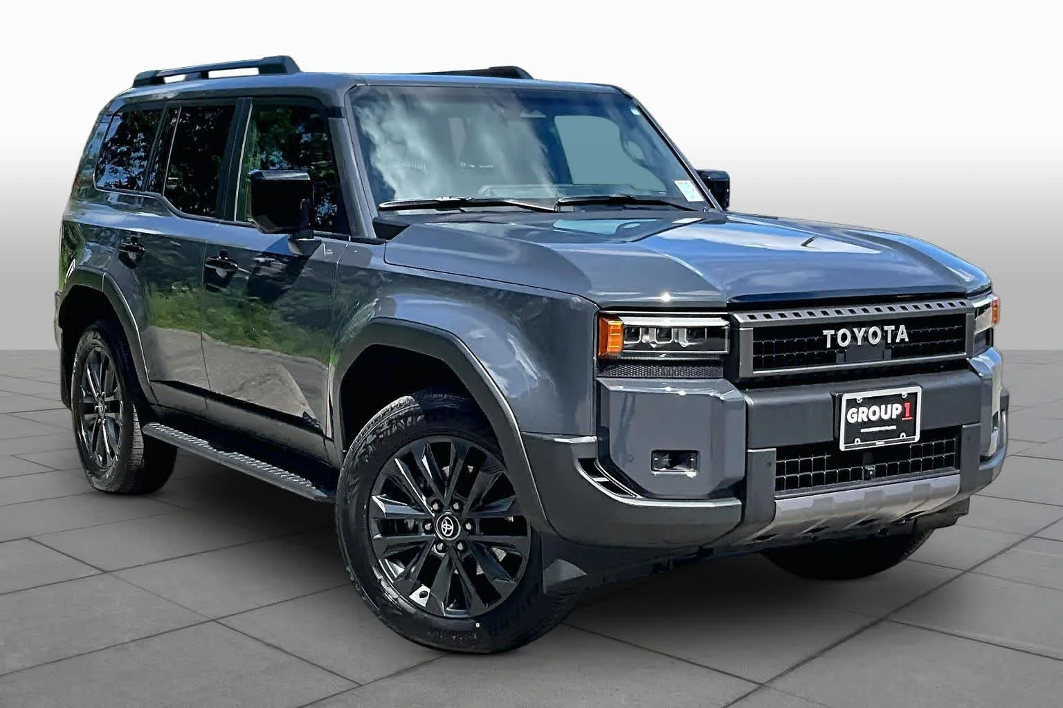 Used 2024 Underground Toyota  image 3
