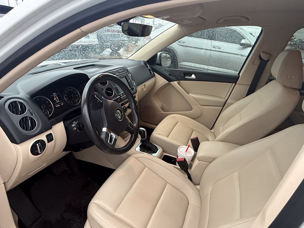 Used 2017 Pure White Volkswagen 2.0T S image 9