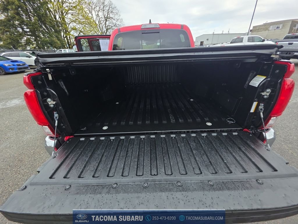 2020 Toyota Tacoma SR5 - Photo 19