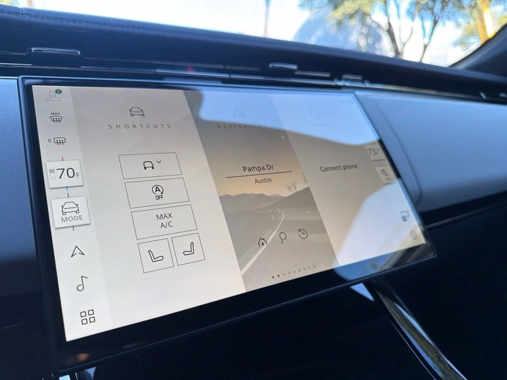 New 2024 Gray Land Rover Dynamic SE image 14