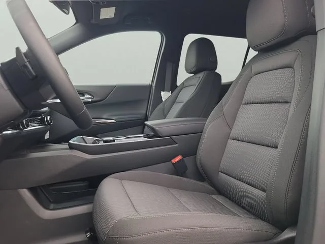 New 2027 Mosaic Black Metallic Chevrolet LT image 21