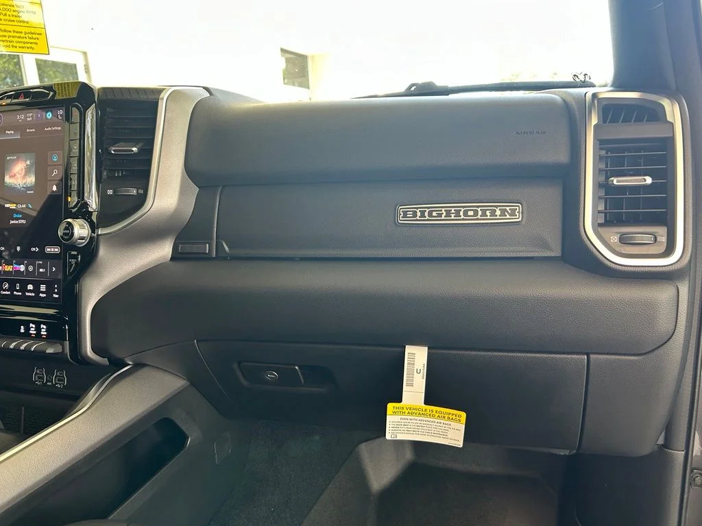 New 2026 Granite Crystal Metallic Clearcoat RAM Direct Connection 650 image 27