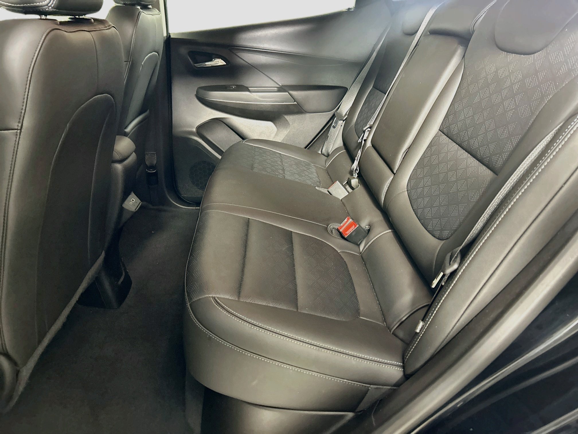 Used 2023 Mosaic Black Metallic Chevrolet 2LT image 25