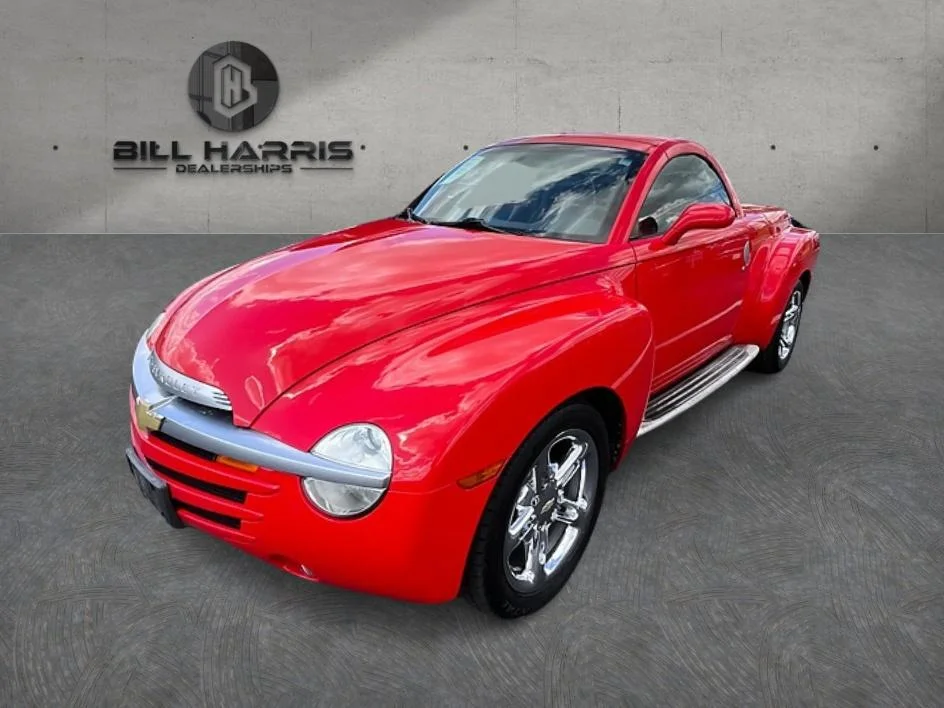 2005 Chevrolet SSR -'s photo
