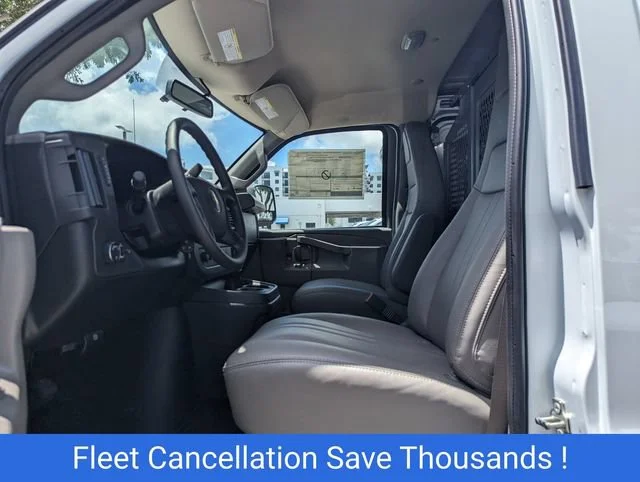 2025 Chevrolet Express Cargo Work Van - Photo 6