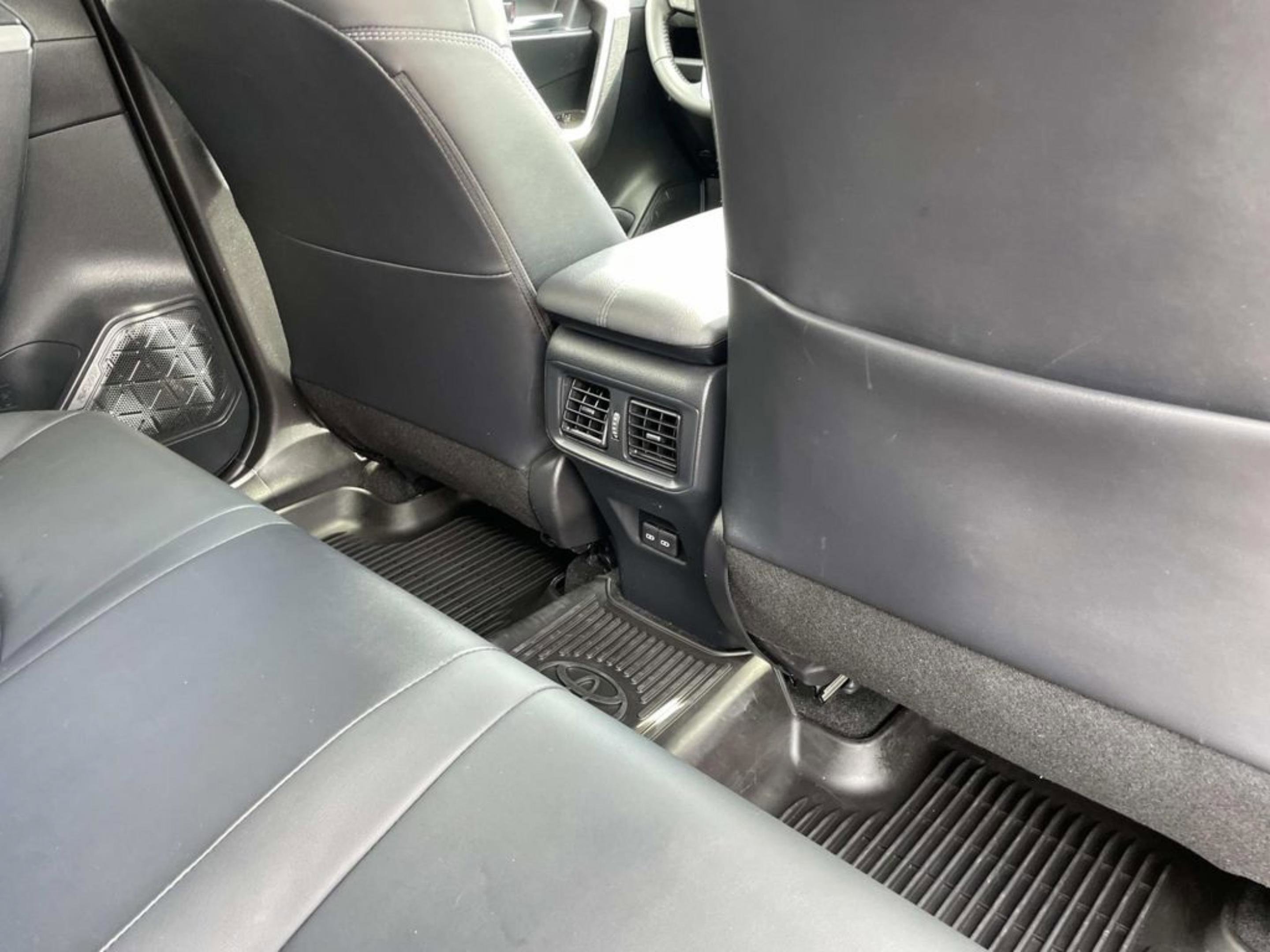 Used 2023 Red Toyota XLE Premium image 15