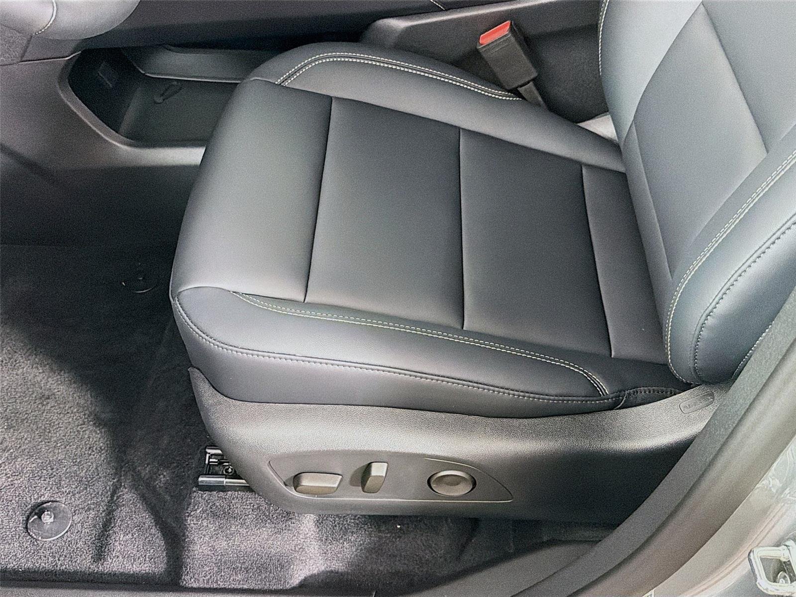 2026 GMC Acadia Elevation - Photo 21