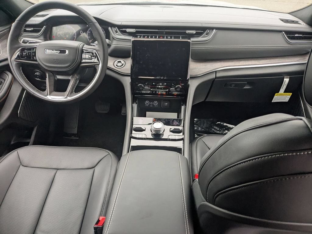 2025 Jeep Grand Cherokee L Overland - Photo 17