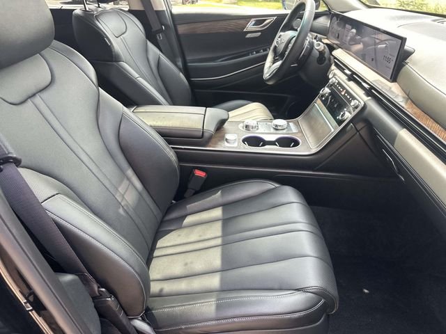 Used 2026 Black Genesis 2.5T image 14