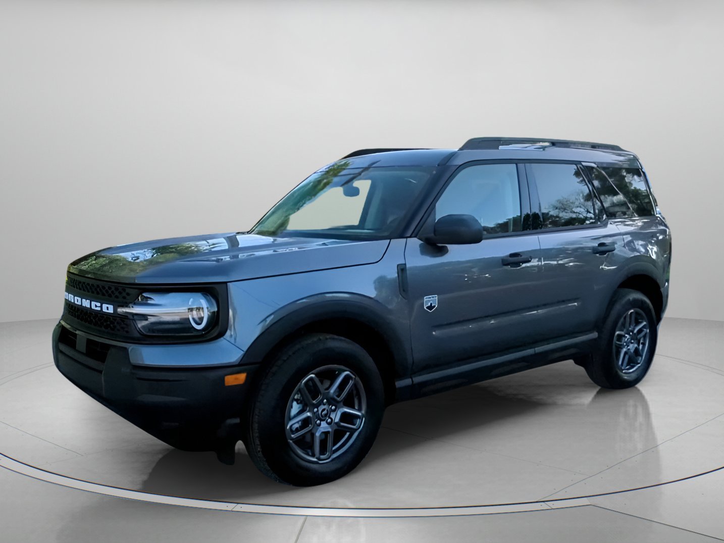 New 2026 Carbonized Gray Metallic Ford Big Bend® image 10