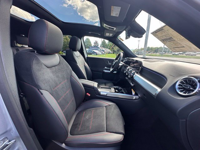 New 2026 Cirrus Silver Metallic Mercedes-Benz GLB 250 image 28