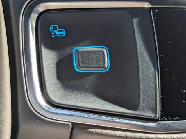 New 2027 Star White Metallic Tri-Coat Ford MAX King Ranch® image 27