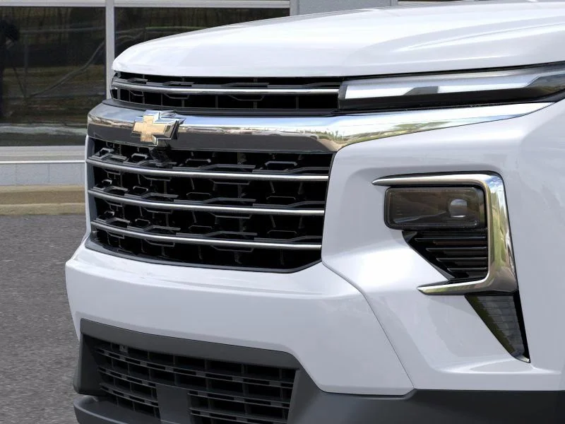 New 2026 Summit White Chevrolet LT image 21
