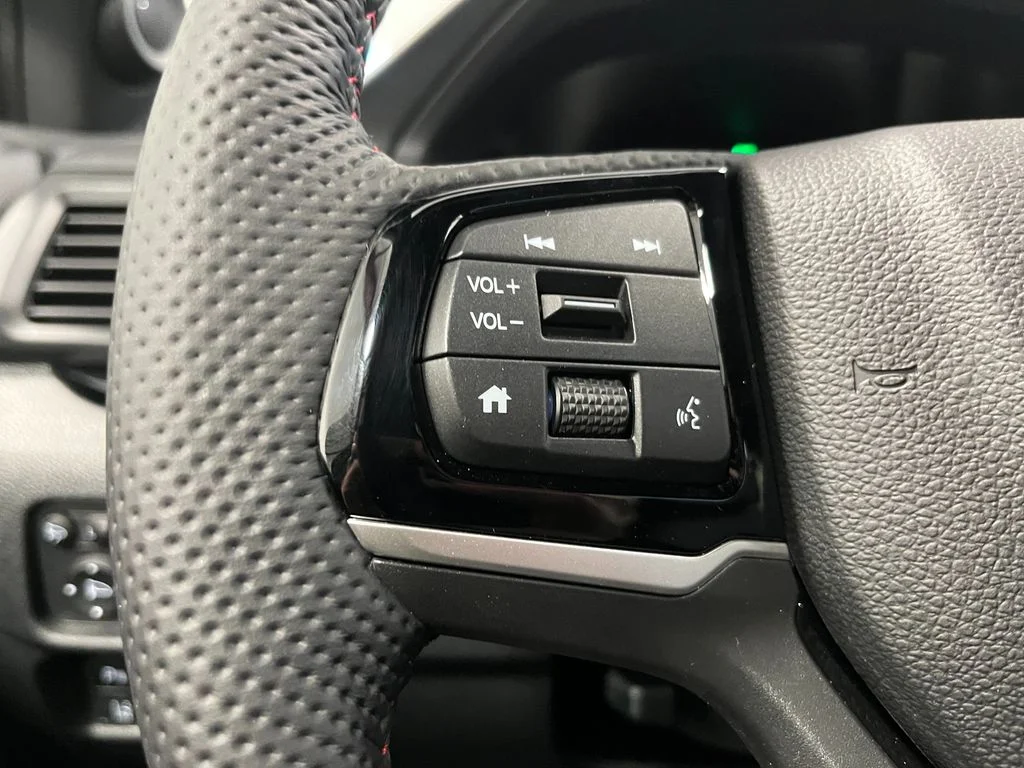 New 2026 Sonic Gray Pearl Honda Black Edition image 22