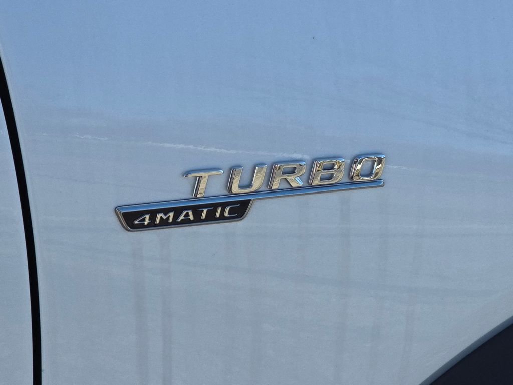 2025 Mercedes-Benz GLB GLB35 AMG - Photo 5