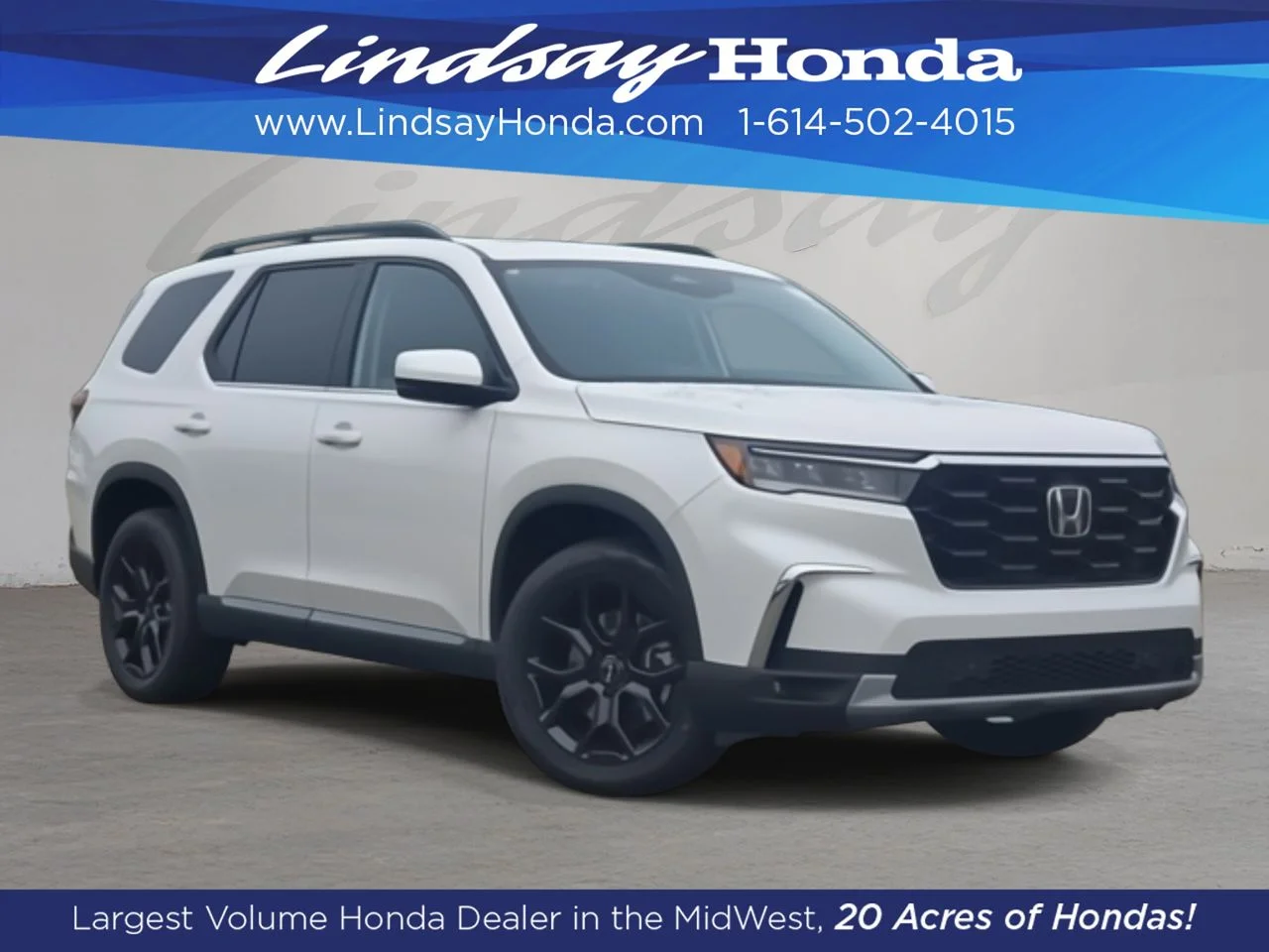 2025 Honda Pilot Touring AWD's photo