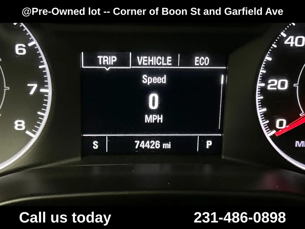 Used 2019 White GMC SLE-2 image 24