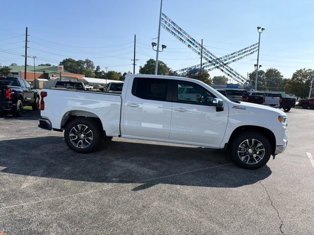 New 2026 Summit White Chevrolet LT image 13