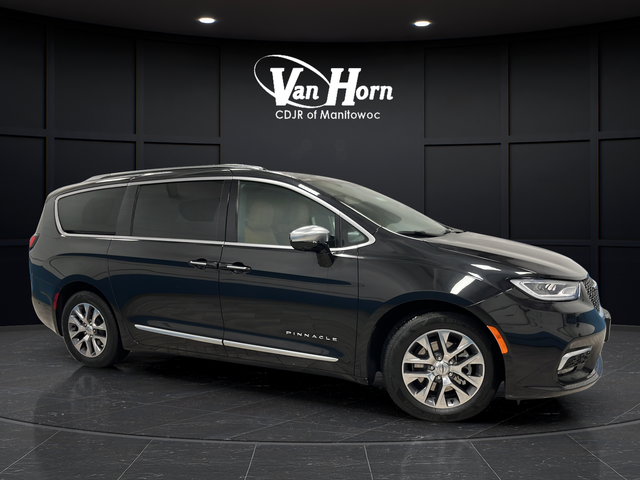 2023 Chrysler Pacifica Hybrid Pinnacle