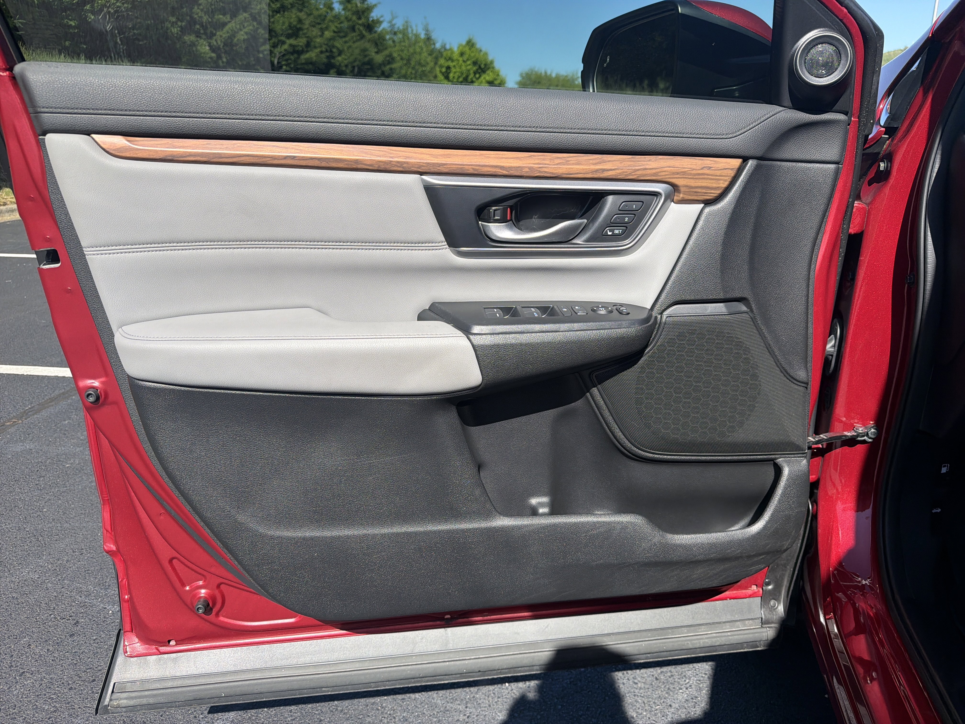 Used 2021 Radiant Red Metallic Honda Touring image 9