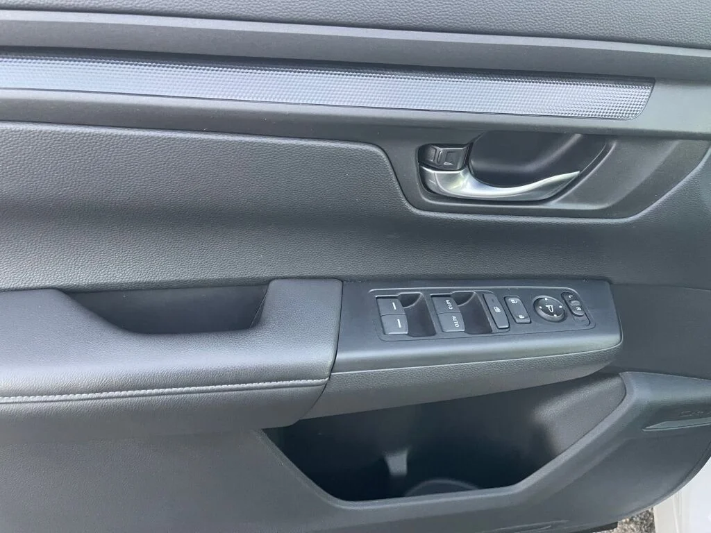 2024 Honda CR-V EX - Photo 8