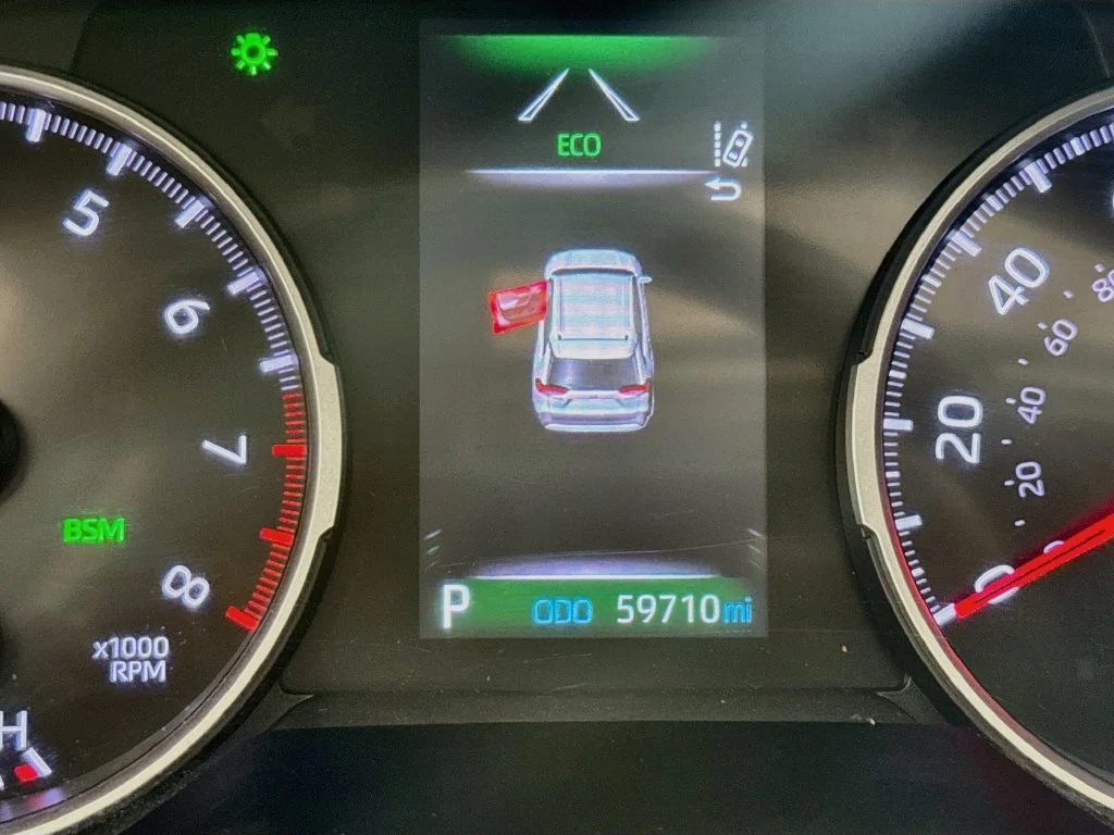 Used 2020 Gray Toyota XLE image 15
