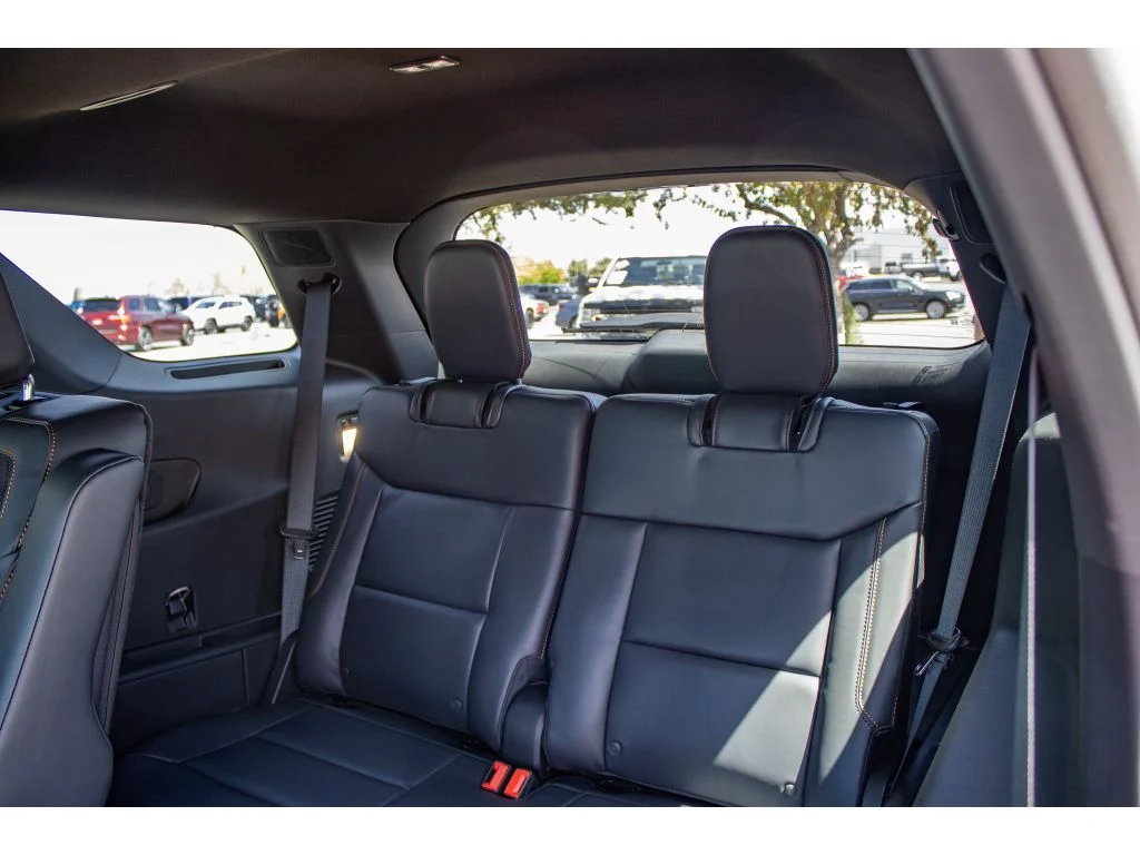 New 2026 SPACE WHITE METALLIC Ford Tremor image 18