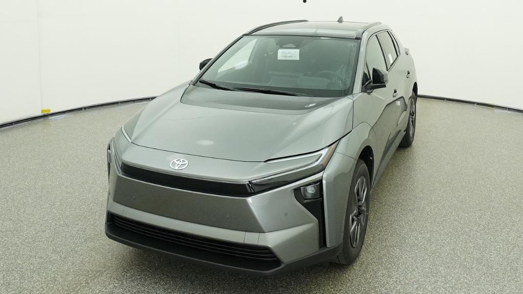 New 2026 Heavy Metal Toyota XLE image 21