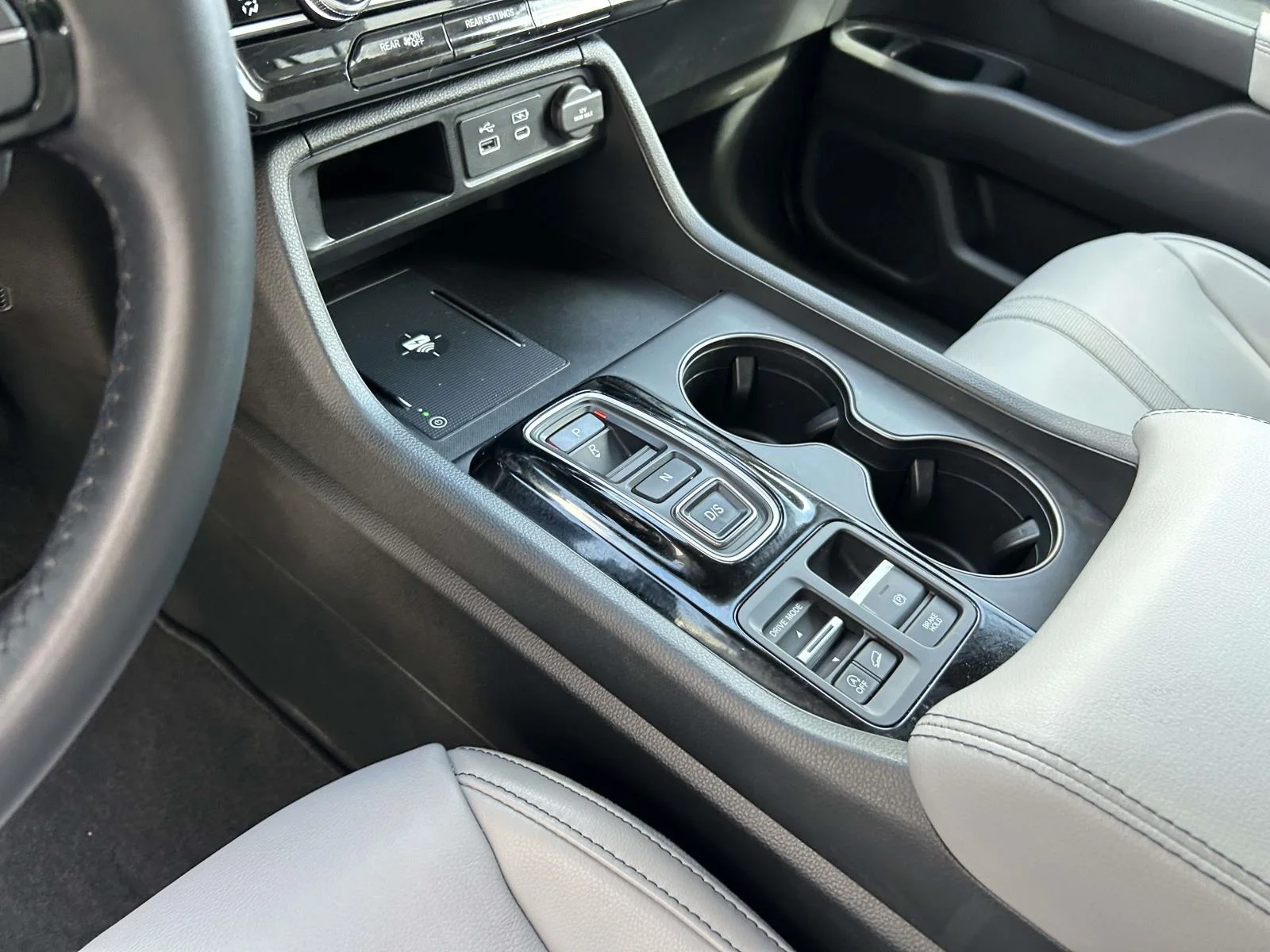 2024 Honda Pilot EX-L - Photo 13