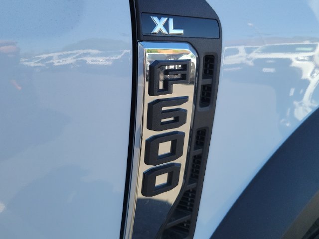 New 2026 Oxford White Ford F-600® XL image 6