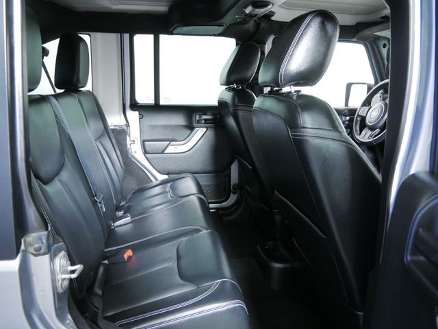 Used 2016 Silver Jeep Unlimited Sahara image 14