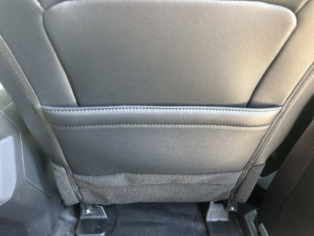 Used 2025 Gray Ford Lariat image 23